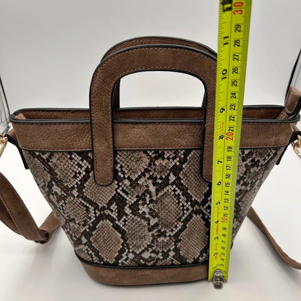 Snakeskin‎ Print Crossbody Bucket Handbag Statement Bag